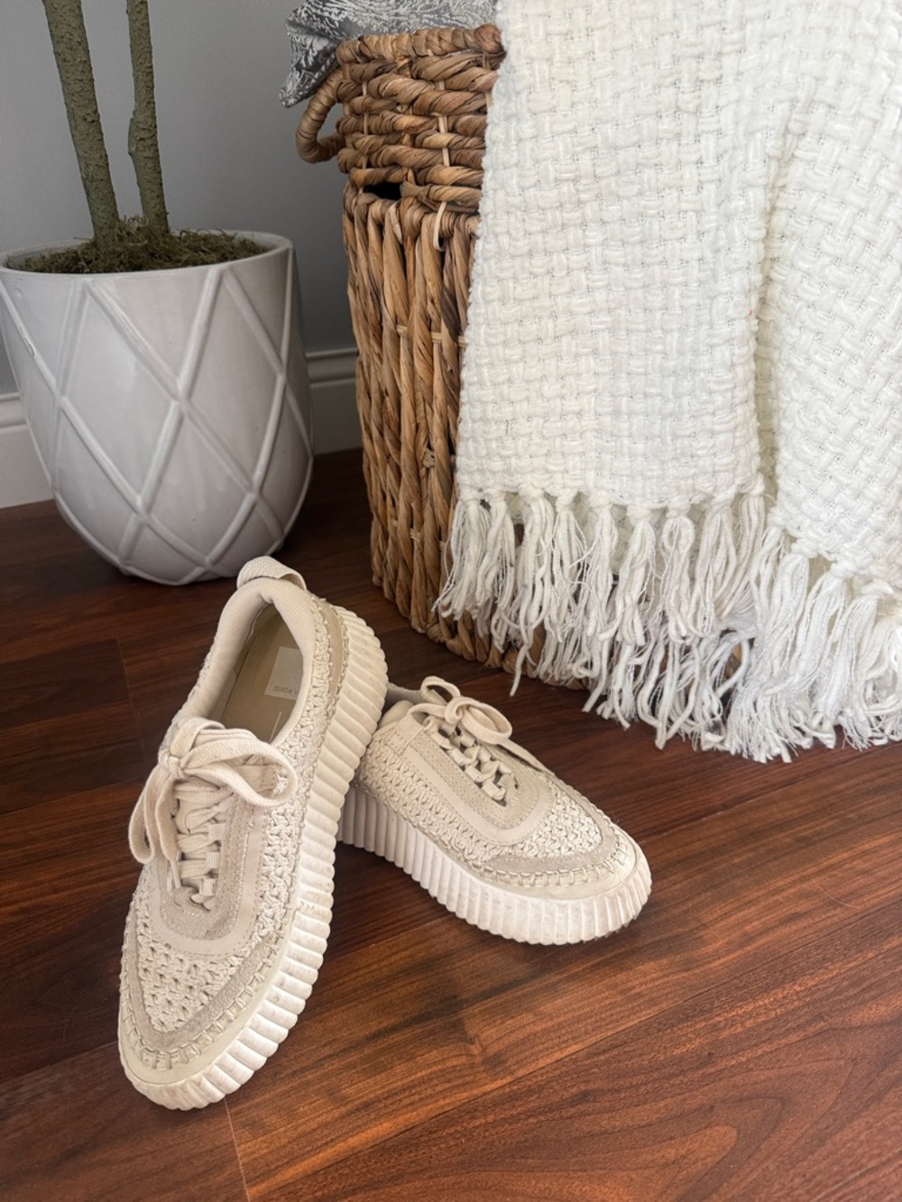 Dolce Vita Cream Crochet Platform Sneakers